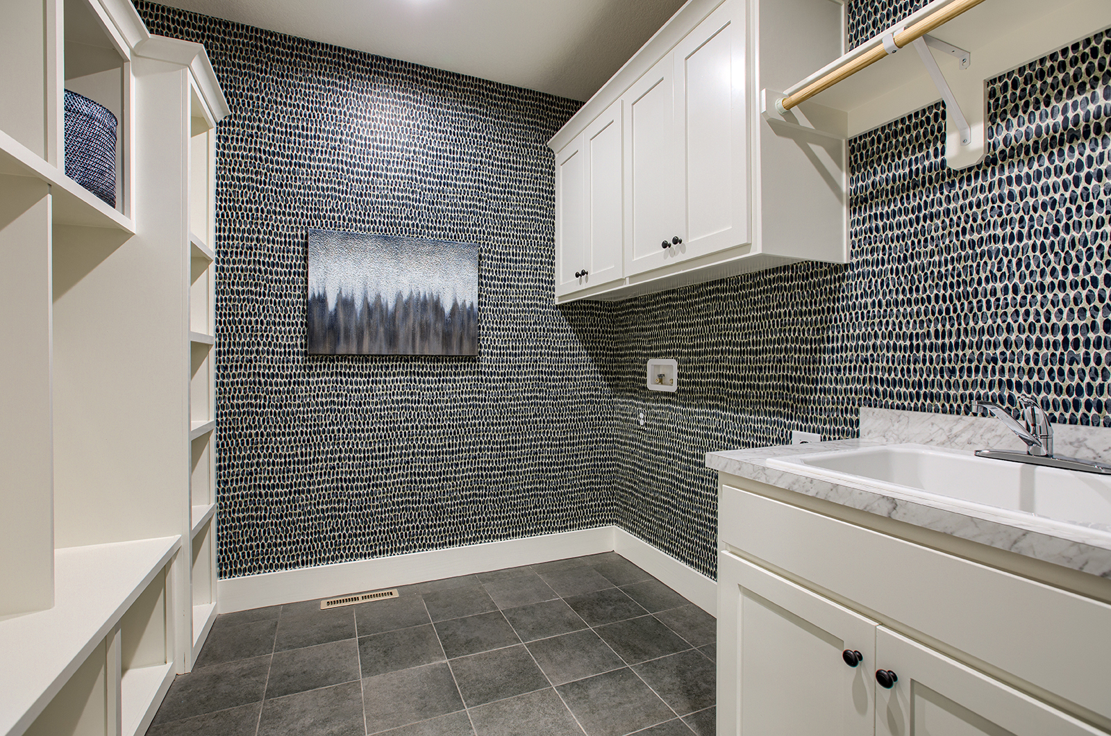 Aspen II - Laundry Room - Rodrock Homes