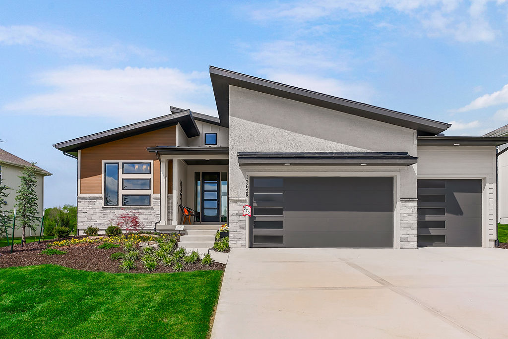 Tour a Model | Rodrock Homes